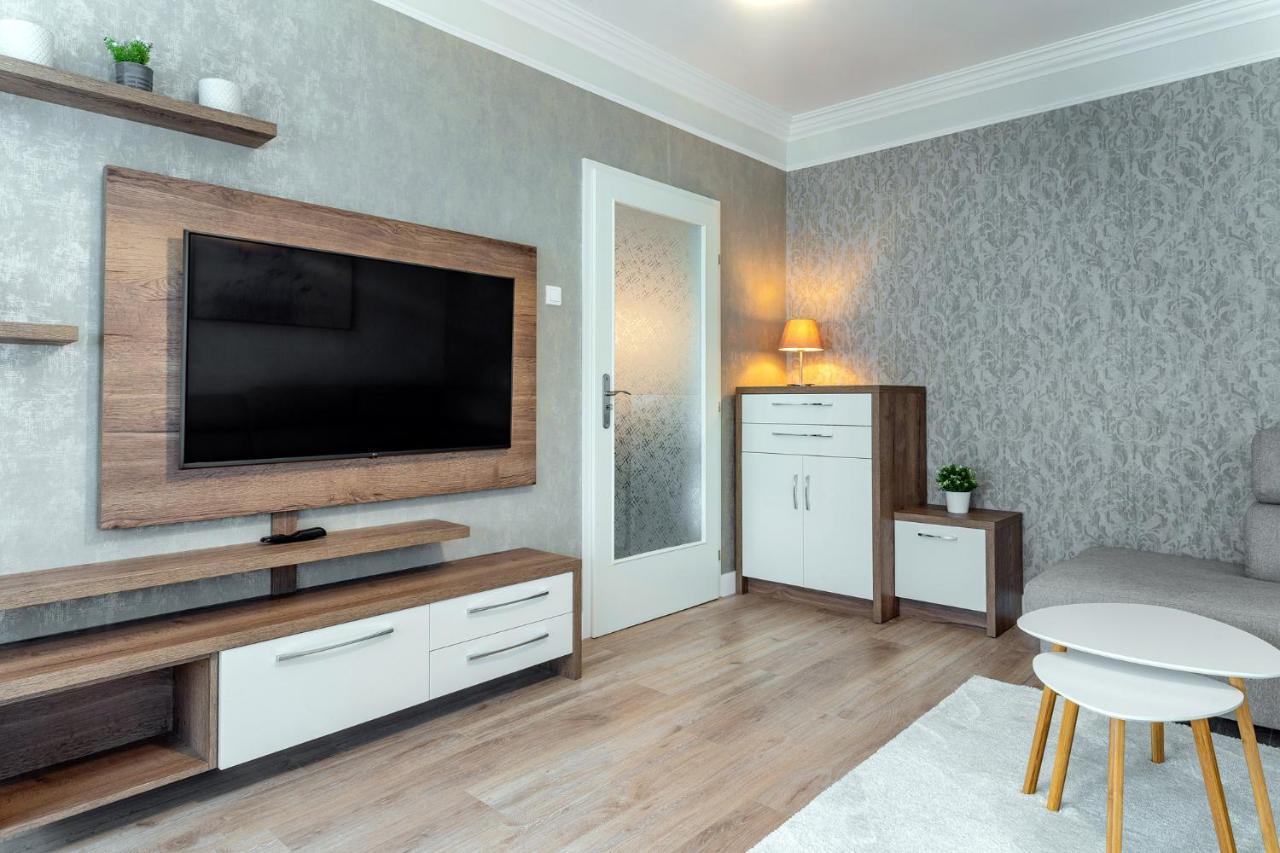 Apartman Nobilis Heviz Bagian luar foto