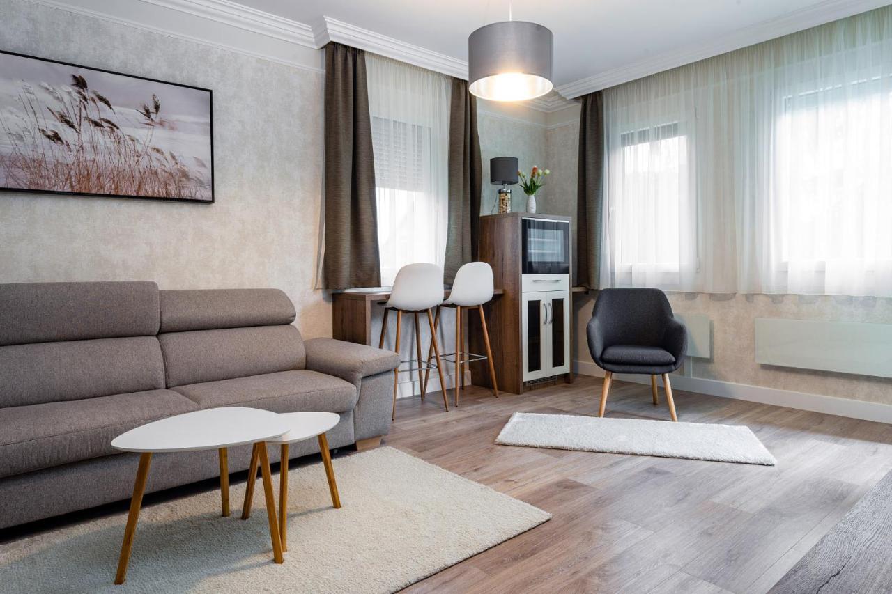 Apartman Nobilis Heviz Bagian luar foto