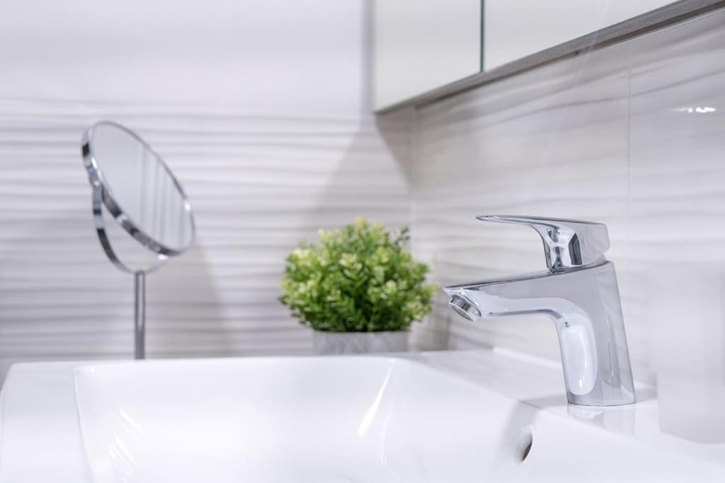 Apartman Nobilis Heviz Bagian luar foto